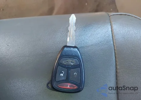 2005 Jeep Grand Cherokee Laredo из США, поврежденный, VIN 1J4HR48N25C562210